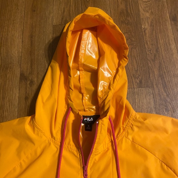 Fila Sport Windbreaker, Size: X-Large - Picture 4 of 7